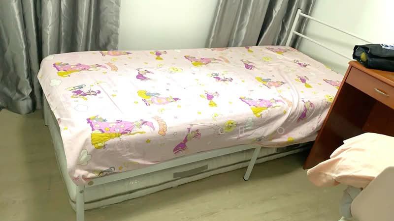 Parc Riviera, 101 West Coast Vale, 2 Bedrooms, 646 sqft, Condominium For Rent, by Steven Choo, 500086805 - Bedroom - PropertyGuru.com.sg