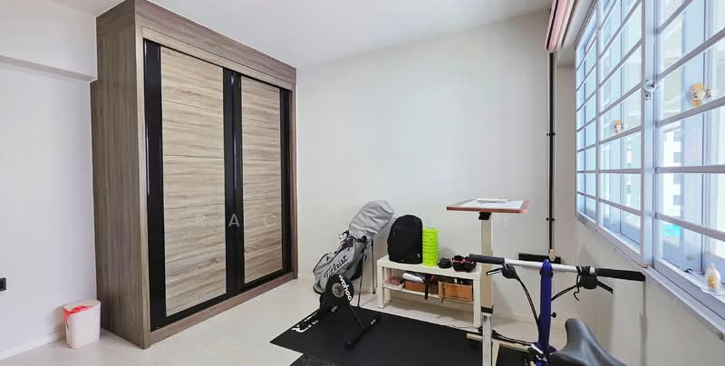 433 Bukit Panjang Ring Road HDB Flat For Sale at S$ 918,000 | PropertyGuru Singapore - Common Room 1 [Lvl 2]