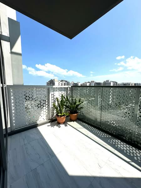 The Alps Residences, Tampines Avenue 10, 2 Bedrooms, 700 sqft, Condominium For Rent, by Serena Quah, 500086842 - Balcony - PropertyGuru.com.sg