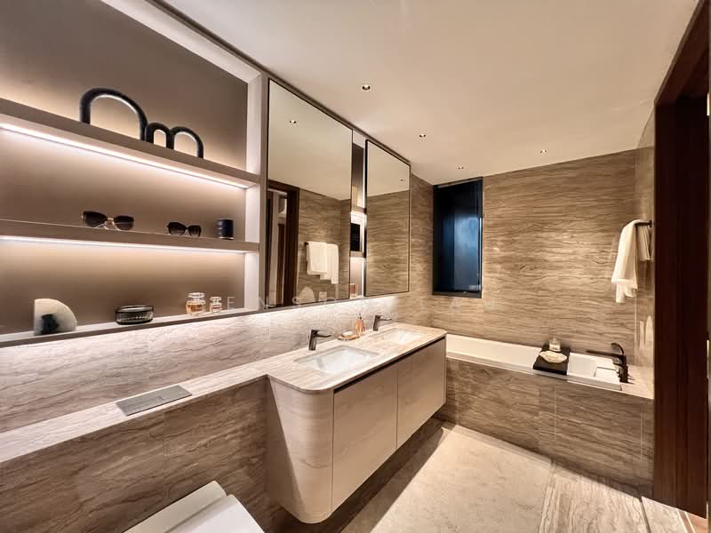 The Continuum Condominium For Sale at S$ 4,400,000 | PropertyGuru Singapore - Bathroom