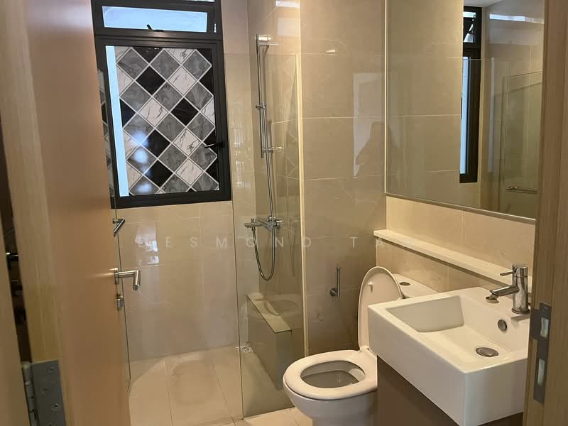 Twin Waterfalls, 108 Punggol Walk, 3 Bedrooms, 915 sqft, Executive Condominium For Rent, by Desmond Tan, 500086851 - Bathroom - PropertyGuru.com.sg