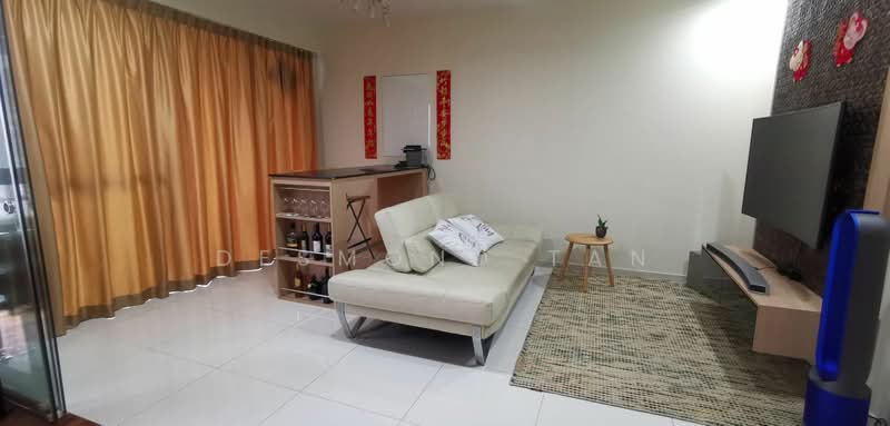 Twin Waterfalls, 108 Punggol Walk, 3 Bedrooms, 915 sqft, Executive Condominium For Rent, by Desmond Tan, 500086851 - Living Room - PropertyGuru.com.sg
