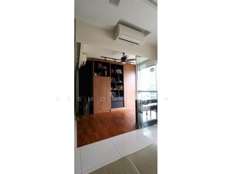 Twin Waterfalls, 108 Punggol Walk, 3 Bedrooms, 915 sqft, Executive Condominium For Rent, by Desmond Tan, 500086851 - Living Room - PropertyGuru.com.sg