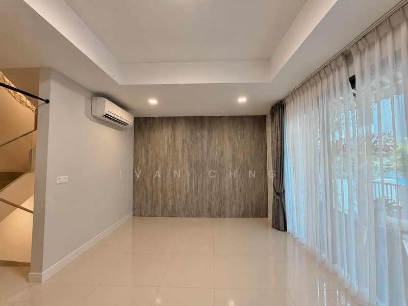 Lotus Ville, 142 Lorong L Telok Kurau, 5 Bedrooms, 3,555 sqft, Cluster House For Sale, by Ivan Chng, 500086853 - Living Room - PropertyGuru.com.sg