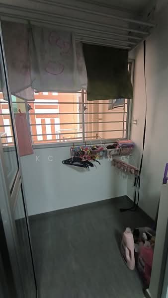 355A Anchorvale Lane HDB Flat For Sale at S$ 668,888 | PropertyGuru Singapore - Balcony