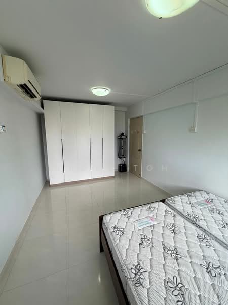85 Commonwealth Close, 85 Commonwealth Close, Room Rental, 200 sqft, HDB Flat For Rent, by Nigel Toh, 500086860 - Bedroom - PropertyGuru.com.sg