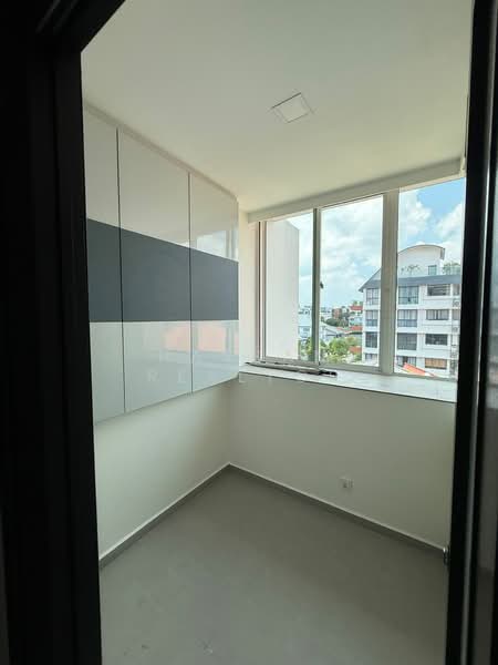 Heritage Residences, 101 Lorong L Telok Kurau, 3 Bedrooms, 1,160 sqft, Apartment For Rent, by Hassan Realtor, 500086873 - Balcony - PropertyGuru.com.sg