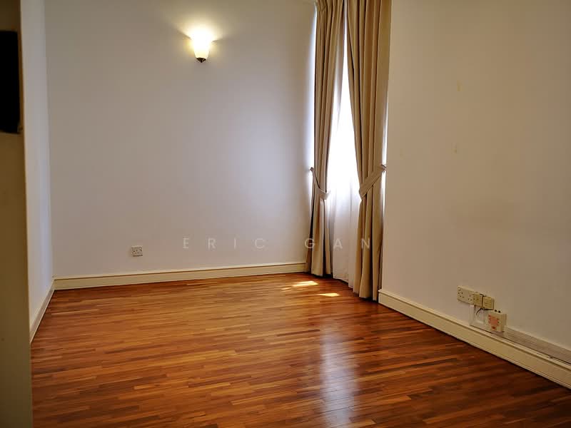 Leonie Condotel, 2 Leonie Hill Road, 4 Bedrooms, 2,568 sqft, Condominium For Rent, by Eric Gan, 500086880 - Common Bedroom 3 - PropertyGuru.com.sg