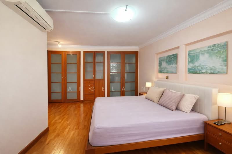 707 Hougang Avenue 2 HDB Flat For Sale at S$ 728,000 | PropertyGuru Singapore - Bedroom