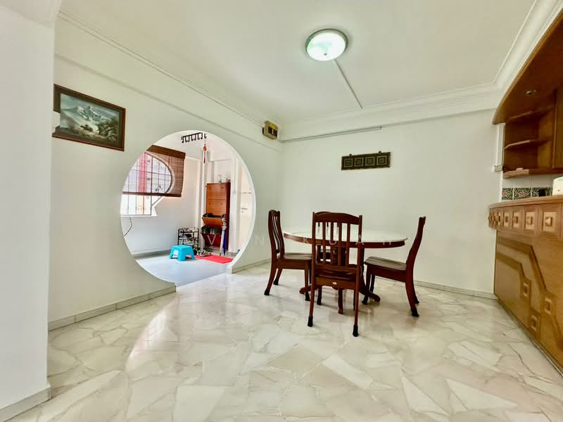 518 Pasir Ris Street 52 HDB Flat For Sale at S$ 838,000 | PropertyGuru Singapore - Dining Room