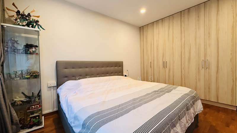 231 Bishan Street 23 HDB Flat For Sale at S$ 1,320,000 | PropertyGuru Singapore - Bedroom