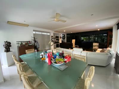 For Rent - Duchess Ave