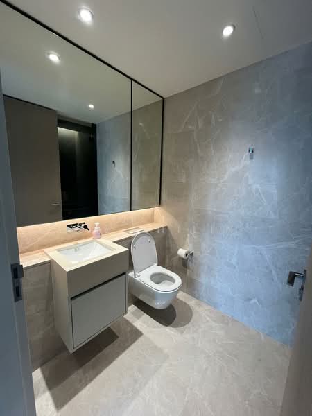 Amber Park Condominium For Sale at S$ 3,868,888 | PropertyGuru Singapore - Bathroom