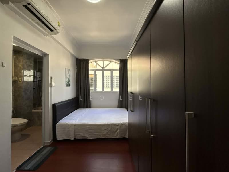 Carmi Mansion, 38 Lorong 33 Geylang, Studio, 200 sqft, Apartment For Rent, by Leo Lee, 500086930 - Bedroom - PropertyGuru.com.sg