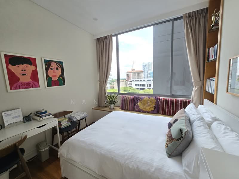 The Boulevard Residence Condominium For Sale at S$ 6,680,000 | PropertyGuru Singapore - Bedroom