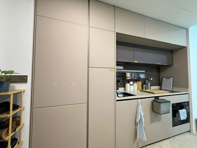 The Reef at King's Dock Condominium For Sale at S$ 2,600,000 | PropertyGuru Singapore - Kitchen