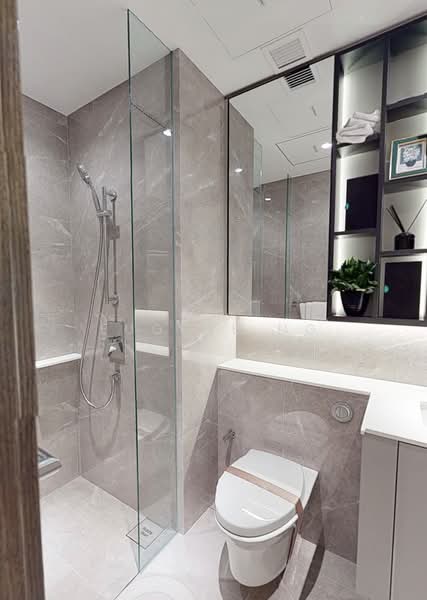 Grand Dunman Condominium For Sale at S$ 1,949,000 | PropertyGuru Singapore - Bathroom