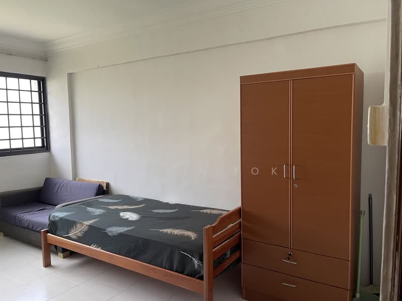 342 Clementi Avenue 5, 342 Clementi Avenue 5, Room Rental, 110 sqft, HDB Flat For Rent, by Kelvin Tok, 500086942 - Bedroom - PropertyGuru.com.sg