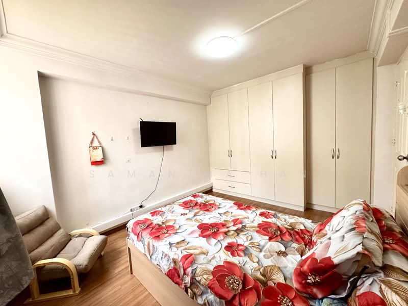 75 Bedok North Road HDB Flat For Sale at S$ 380,000 | PropertyGuru Singapore - Bedroom