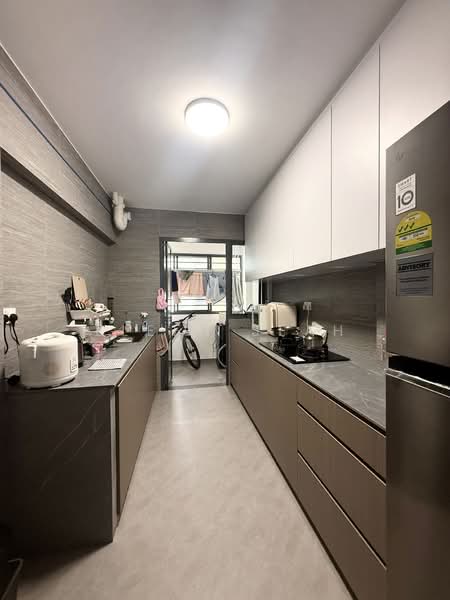 317A Tengah Road, 317A Tengah Road, Room Rental, 100 sqft, HDB Flat For Rent, by Eleen Seah, 500086954 - Kitchen - PropertyGuru.com.sg