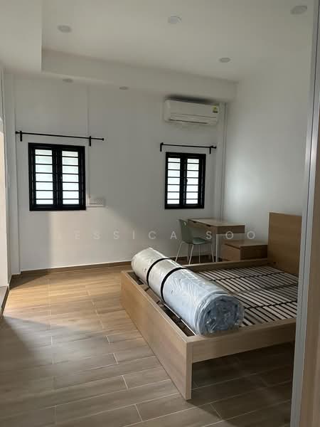 2 Joo Avenue, Joo Avenue, Room Rental, 250 sqft, Walk-up Apartment For Rent, by Jessica Soo, 500086959 - Bedroom - PropertyGuru.com.sg