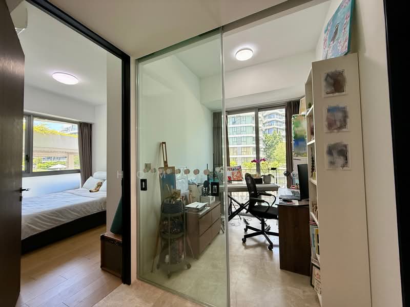 The Reef at King's Dock Condominium For Sale at S$ 2,600,000 | PropertyGuru Singapore - Bedroom