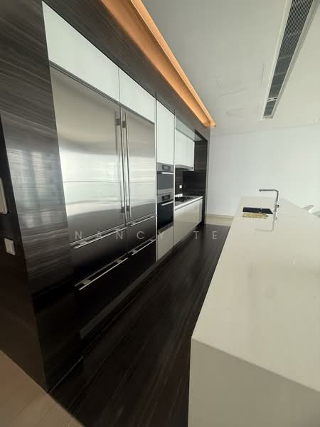 Ardmore 3, 3 Ardmore Park, 3 Bedrooms, 1,744 sqft, Condominium For Rent, by Nancy Tey, 500086981 - Kitchen - PropertyGuru.com.sg