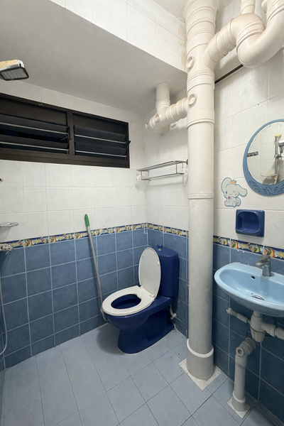 29 Marsiling Drive HDB Flat For Sale at S$ 490,000 | PropertyGuru Singapore - Bathroom