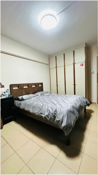 658 Hougang Avenue 8 HDB Flat For Sale at S$ 635,000 | PropertyGuru Singapore - Bedroom