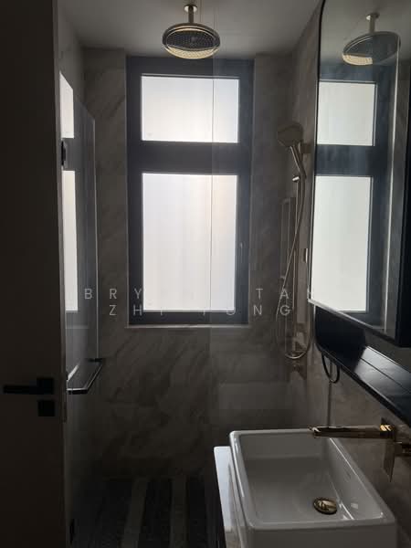 Perfect Ten Condominium For Sale at S$ 4,250,000 | PropertyGuru Singapore