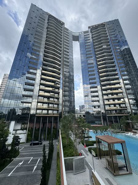 Perfect Ten Condominium For Sale at S$ 4,250,000 | PropertyGuru Singapore