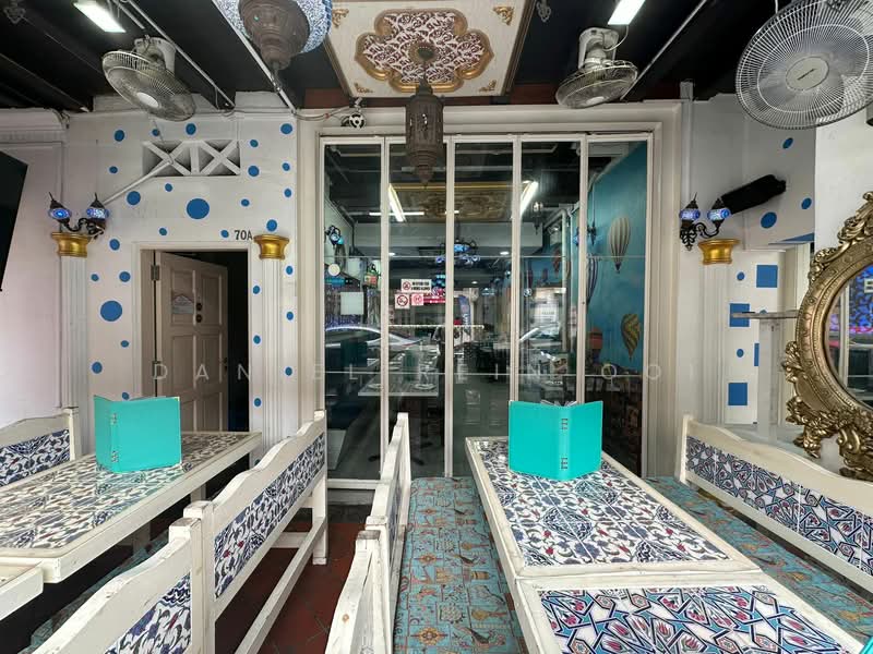 Bussorah Street, Bussorah Street, Beach Road / Bugis / Rochor, 2,100 sqft, Shop / Shophouse For Rent, by Daniel Rein Ooi, 500087022 - Interior - CommercialGuru.com.sg