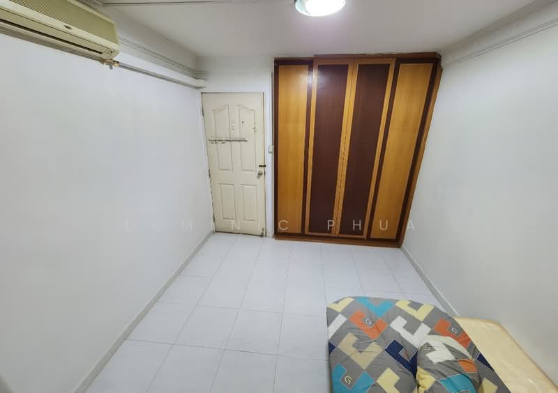 24 Balam Road HDB Flat For Sale at S$ 349,999 | PropertyGuru Singapore - Bedroom