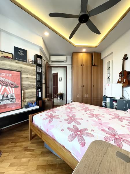 Northoaks Condominium For Sale at S$ 2,000,000 | PropertyGuru Singapore - Common room 1 