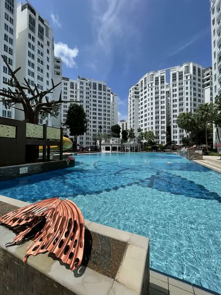 Northoaks Condominium For Sale at S$ 2,000,000 | PropertyGuru Singapore - Exterior