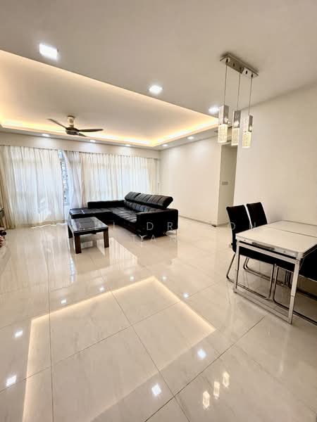 For Sale - 522B Tampines Central 7