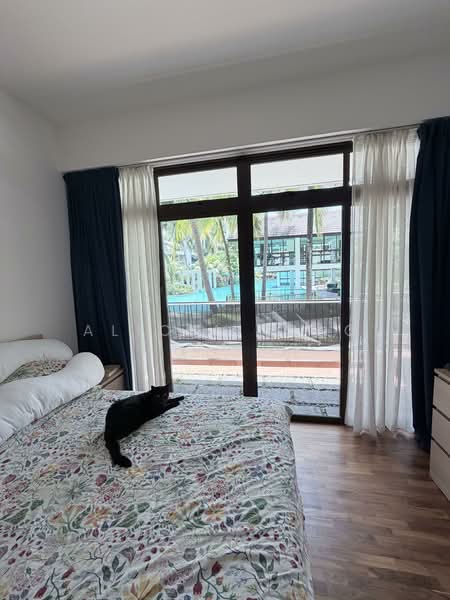 Varsity Park Condominium Condominium For Sale at S$ 3,000,000 | PropertyGuru Singapore - Bedroom