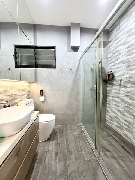 608C Tampines North Drive 1, 608C Tampines North Drive 1, 4 Bedrooms, 1,291 sqft, HDB Flat For Rent, by Nurul Afni Hidayah, 500087097 - Bathroom - PropertyGuru.com.sg