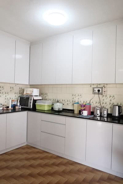 Phoenix Garden Semi-Detached House For Sale at S$ 5,900,000 | PropertyGuru Singapore - Kitchen