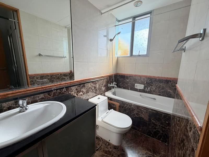 Thomson Euro-Asia Condominium For Sale at S$ 2,800,000 | PropertyGuru Singapore - Bathroom