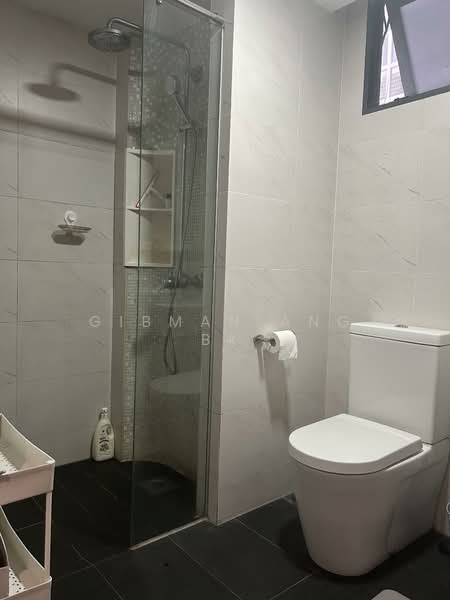 Symphony Suites, 19 Yishun Close, 3 Bedrooms, 797 sqft, Condominium For Rent, by Gibman Ang BK, 500087111 - Bathroom - PropertyGuru.com.sg