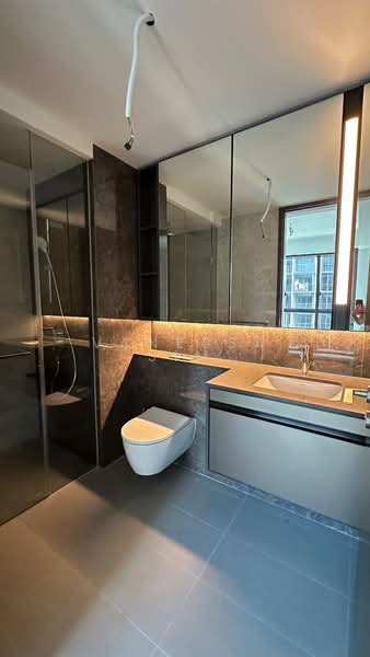 Tembusu Grand, 94 Jalan Tembusu, 2 Bedrooms, 743 sqft, Condominium For Rent, by Vanessa Sim, 500087115 - Bathroom - PropertyGuru.com.sg
