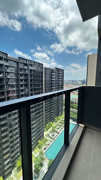 Tembusu Grand, 94 Jalan Tembusu, 2 Bedrooms, 743 sqft, Condominium For Rent, by Vanessa Sim, 500087115 - Balcony - PropertyGuru.com.sg