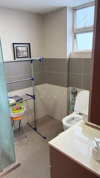 Northoaks, 30 Woodlands Cresent, 3 Bedrooms, 1,291 sqft, Condominium For Rent, by Yeo Po Min, 500087117 - Bathroom - PropertyGuru.com.sg