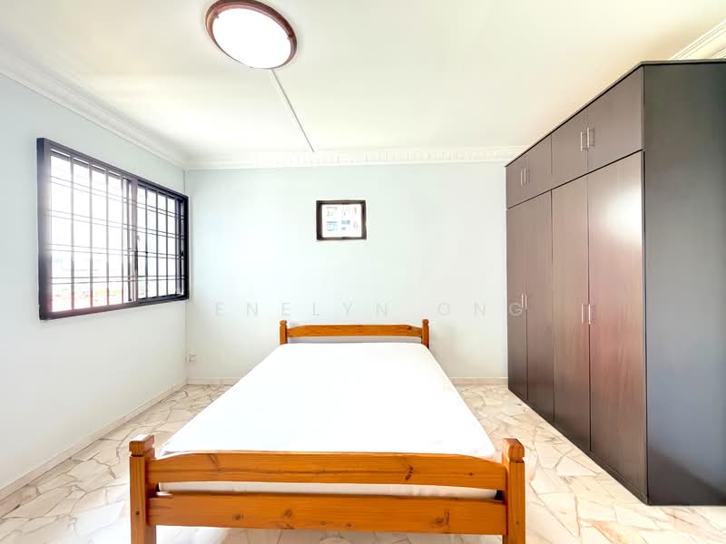 167 Hougang Avenue 1 HDB Flat For Sale at S$ 848,000 | PropertyGuru Singapore - Common Bedroom