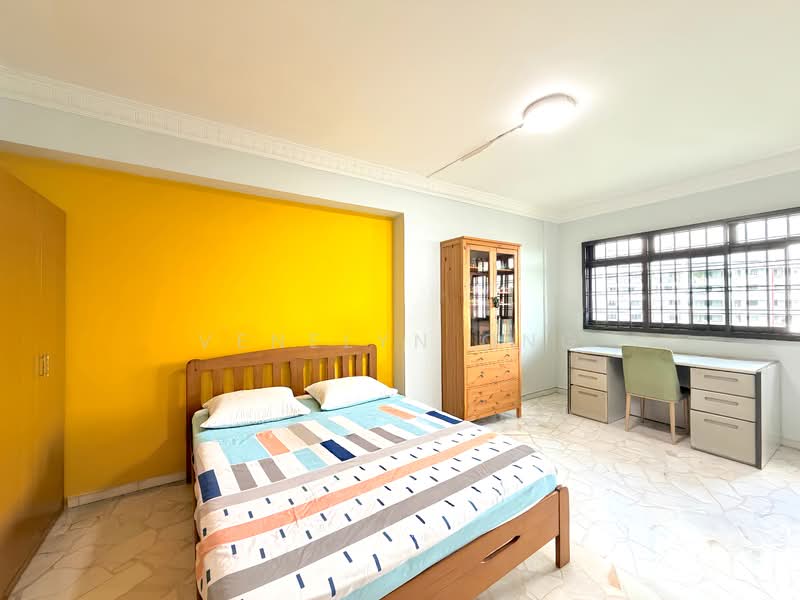 167 Hougang Avenue 1 HDB Flat For Sale at S$ 848,000 | PropertyGuru Singapore - Master Bedroom