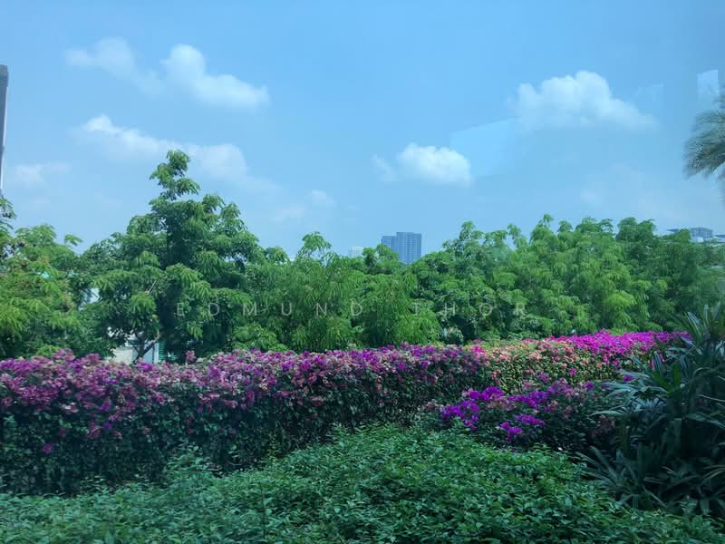 Blue Horizon Condominium For Sale at S$ 1,580,000 | PropertyGuru Singapore - Exterior