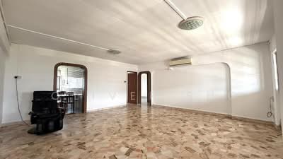 For Sale - 264 Tampines Street 21