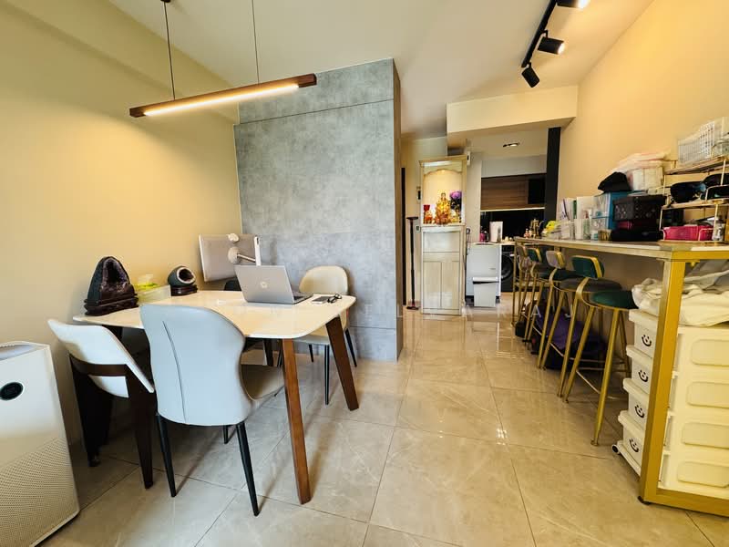 435A Fernvale Road HDB Flat For Sale at S$ 700,000 | PropertyGuru Singapore - Interior