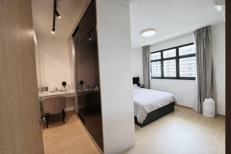 415B Northshore Drive HDB Flat For Sale at S$ 780,000 | PropertyGuru Singapore - Bedroom